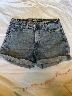 Old Navy Light Blue Rolled-Hem Denim Shorts